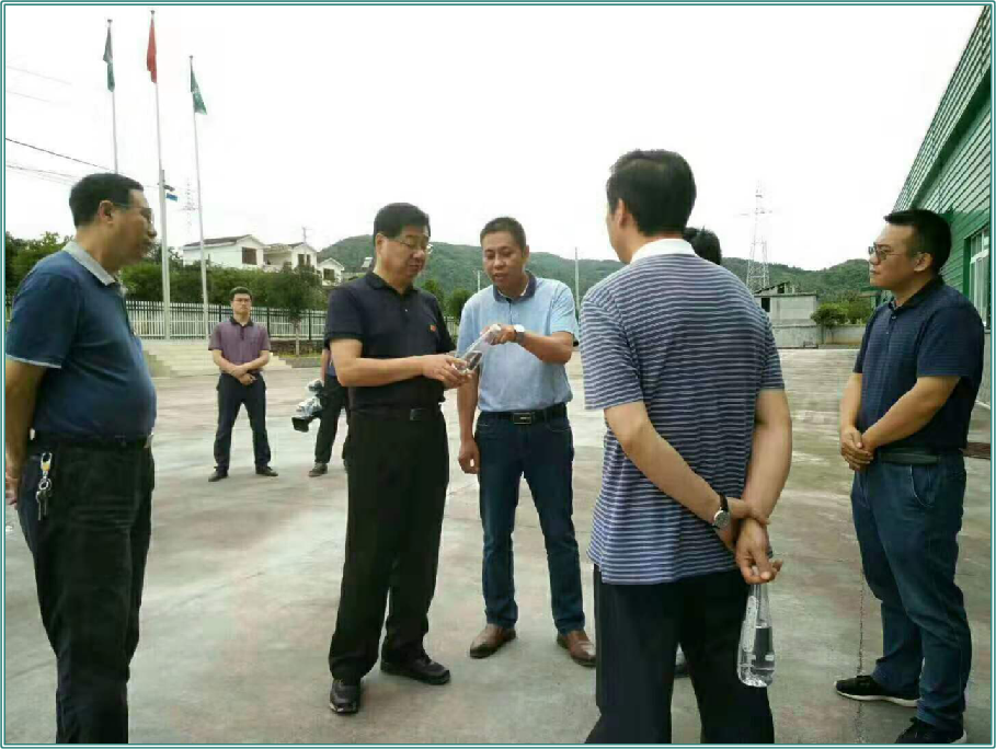 中共恩施州委书记柯俊调研星斗山生产基地.png